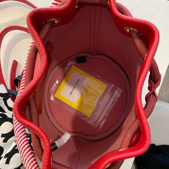 red Marc Jacobs bucket bag - Picture 2 of 3